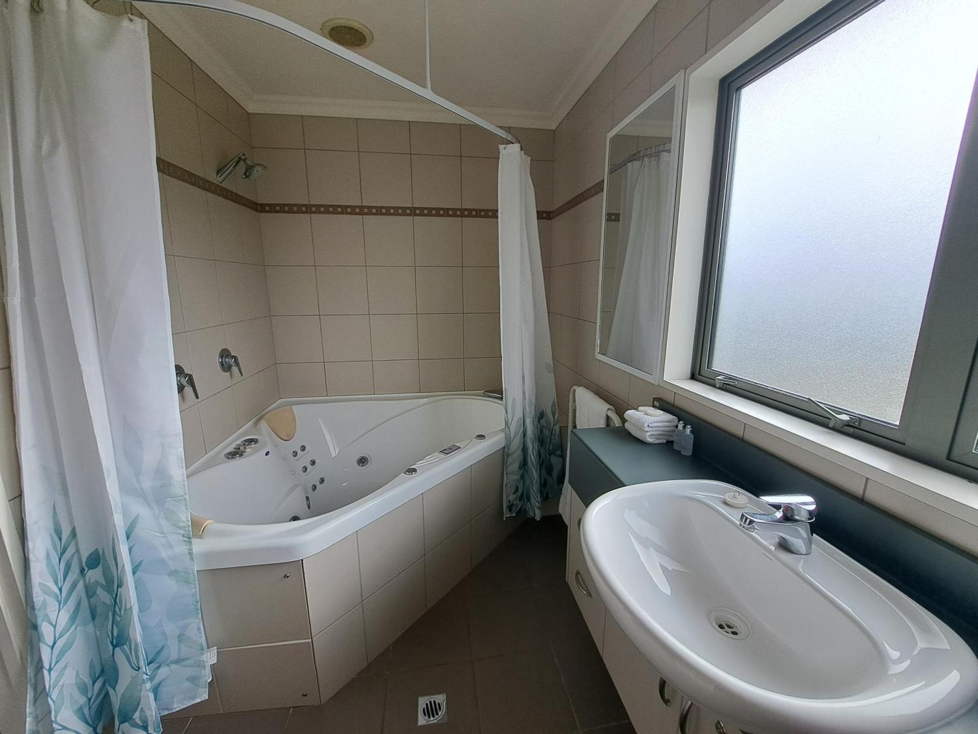 Hotel Lake Brunner Greymouth Zewnętrze zdjęcie